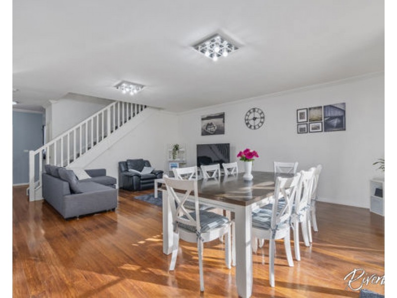 36/100 Kenyons Road, Merrylands NSW 2160