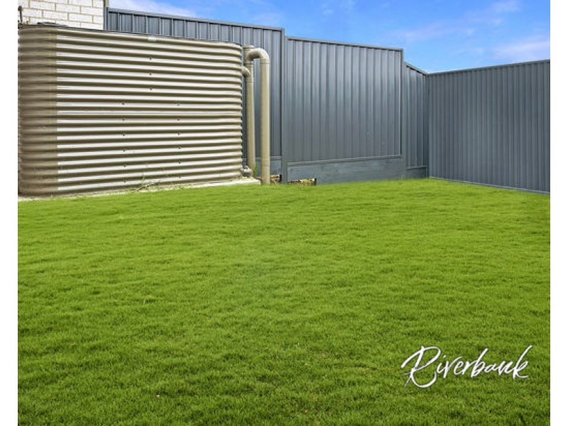 9 Herd Street, Oran Park NSW 2570