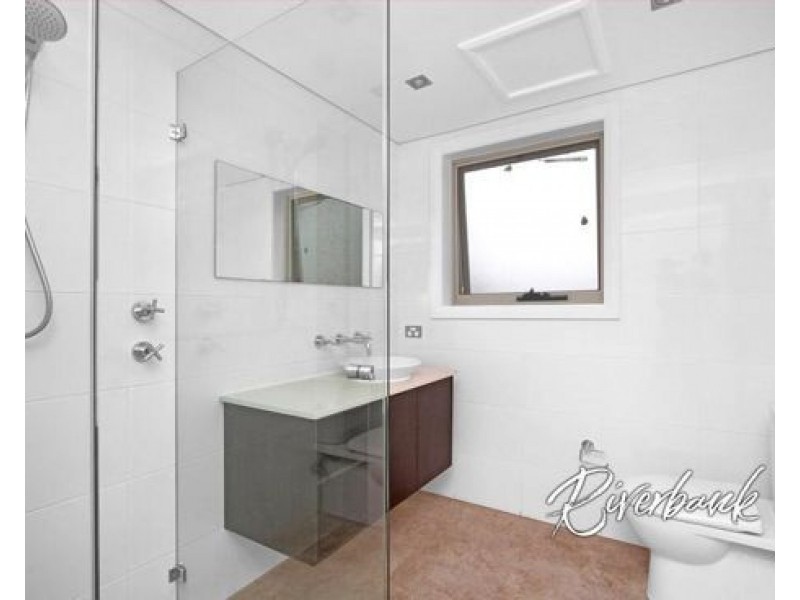 18 Bishop Avenue, Pemulwuy NSW 2145