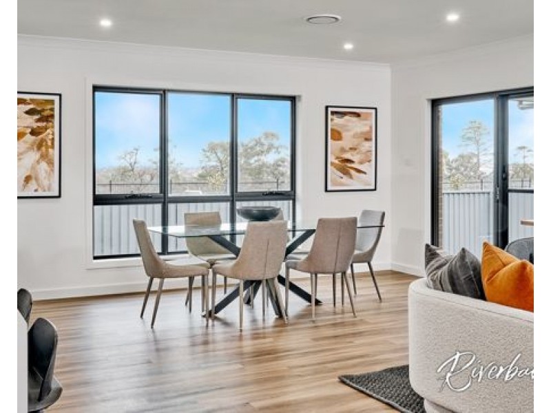 353 Driftway Drive, Pemulwuy NSW 2145