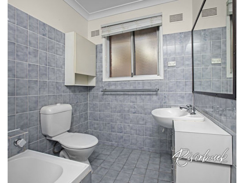 52 Dennis Street, Greystanes NSW 2145