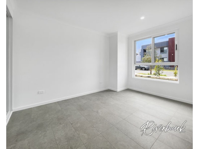 1/7a Fieldhouse Circuit, Campbelltown NSW 2560