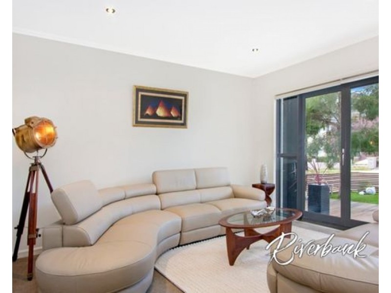 7 Grazier Circuit, Pemulwuy NSW 2145
