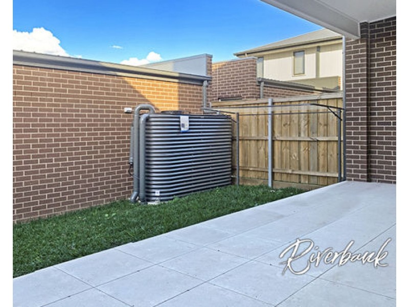 93 Andalusian Street, Austral NSW 2179