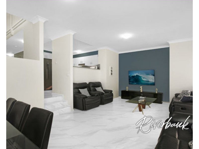 9 Silverthorne Drive, Pemulwuy NSW 2145