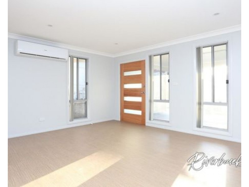 21A Hilltop Road, Merrylands NSW 2160