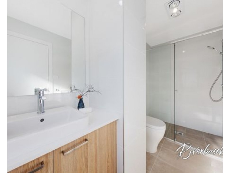 11 Murragauan Street, Pemulwuy NSW 2145