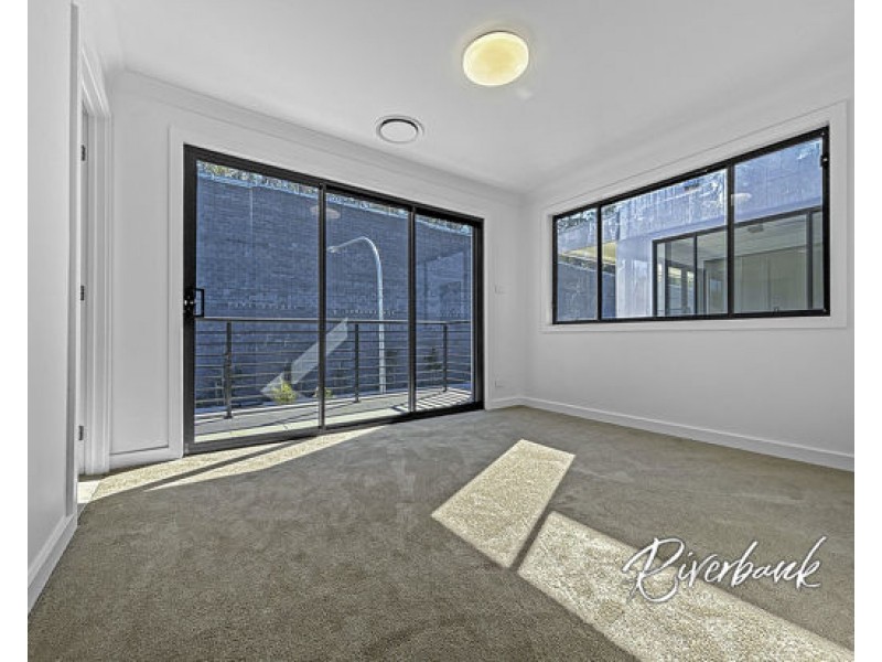 337 Driftway Drive, Pemulwuy NSW 2145