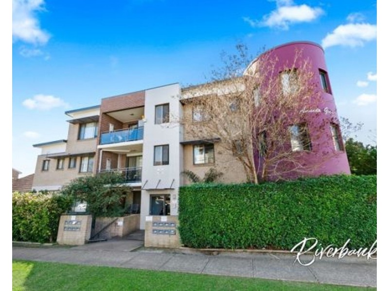 6/77-79 Mountford Avenue, Guildford NSW 2161