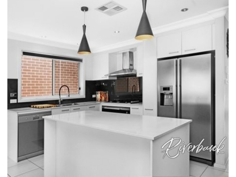 41 Nijong Drive, Pemulwuy NSW 2145