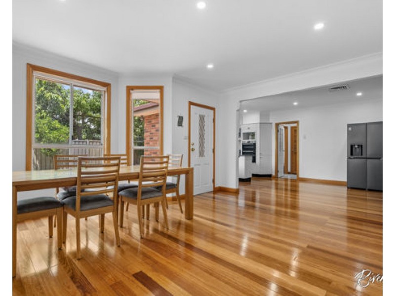 10 White Gum Place, Greystanes NSW 2145