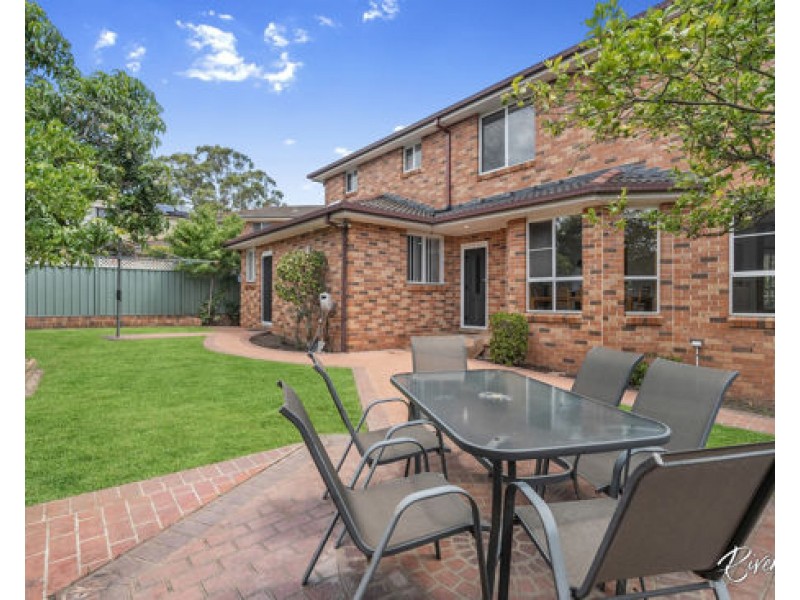 10 White Gum Place, Greystanes NSW 2145