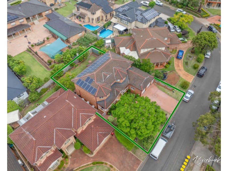 10 White Gum Place, Greystanes NSW 2145