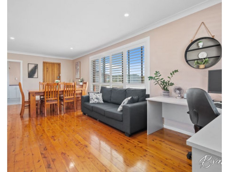 6 Warrina Place, Greystanes NSW 2145