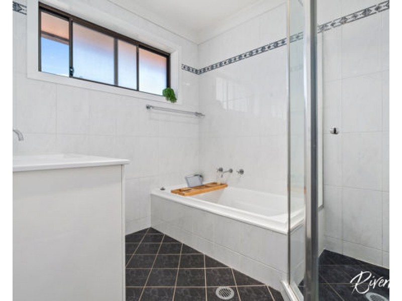 6 Warrina Place, Greystanes NSW 2145