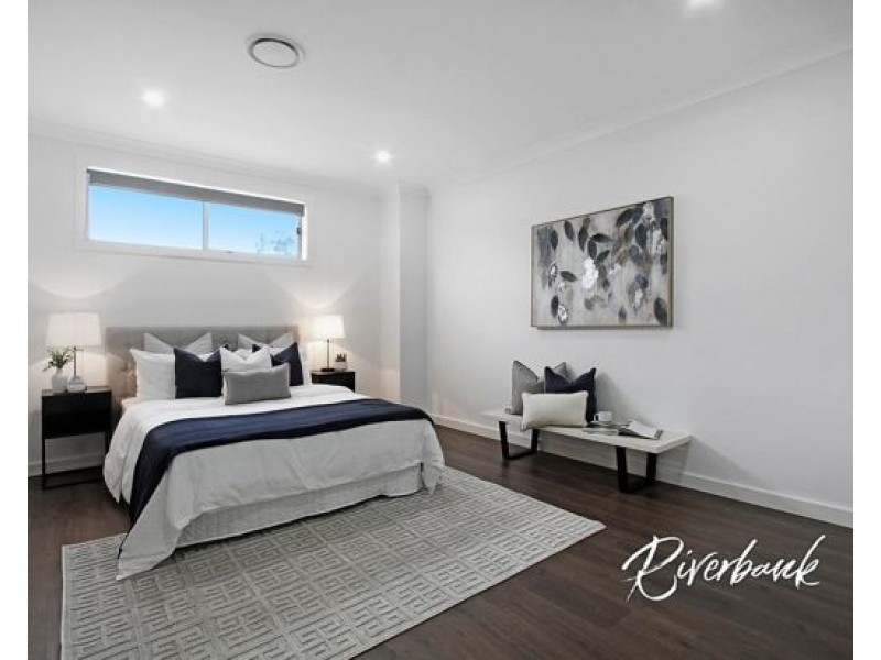 49b Robertson Street, Guildford NSW 2161