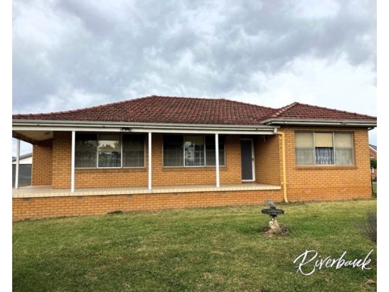 95 Catherine Field Road, Catherine Field NSW 2557
