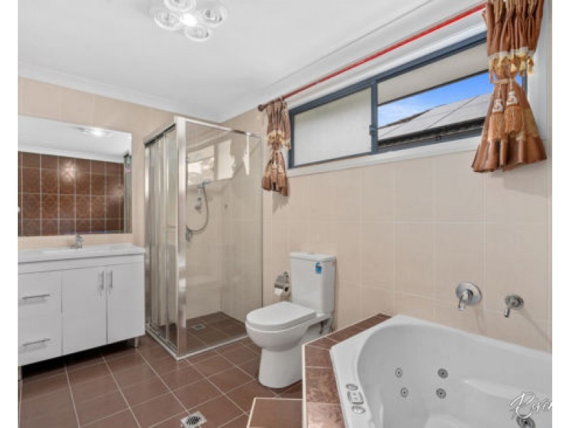 5 Edward Drive, Pemulwuy NSW 2145