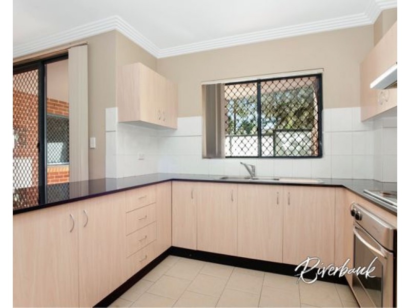 18/38-44 Sherwood Road, Merrylands NSW 2160