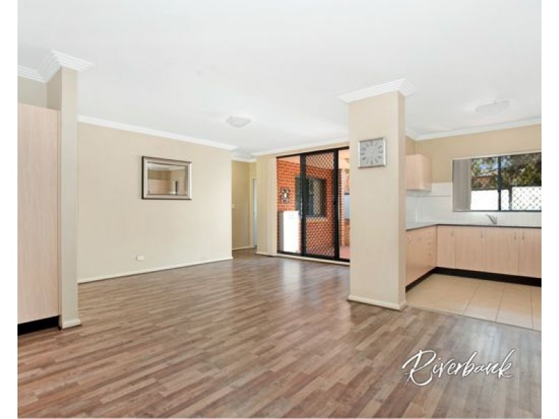 18/38-44 Sherwood Road, Merrylands NSW 2160