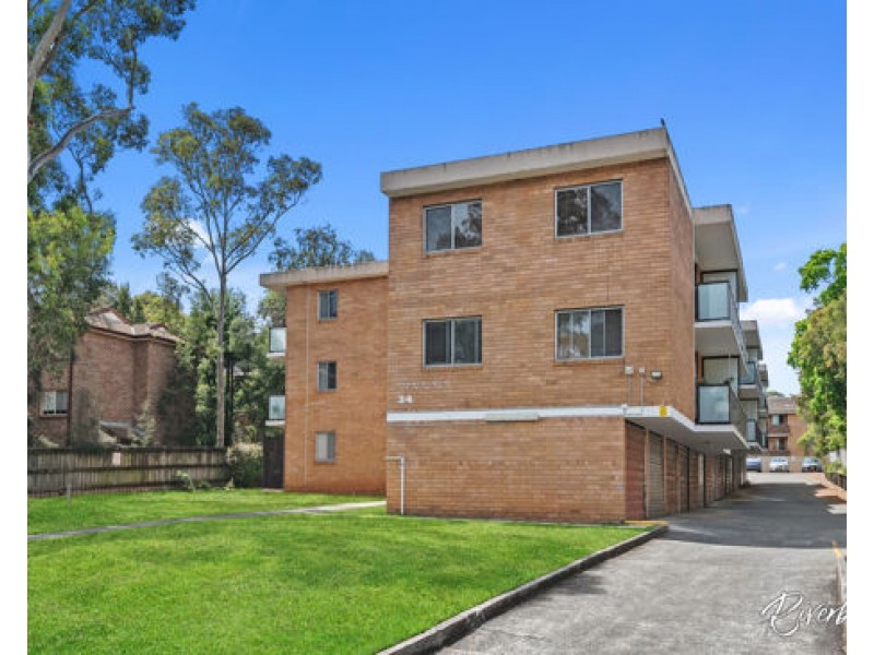 5/34 Addlestone Road, Merrylands NSW 2160