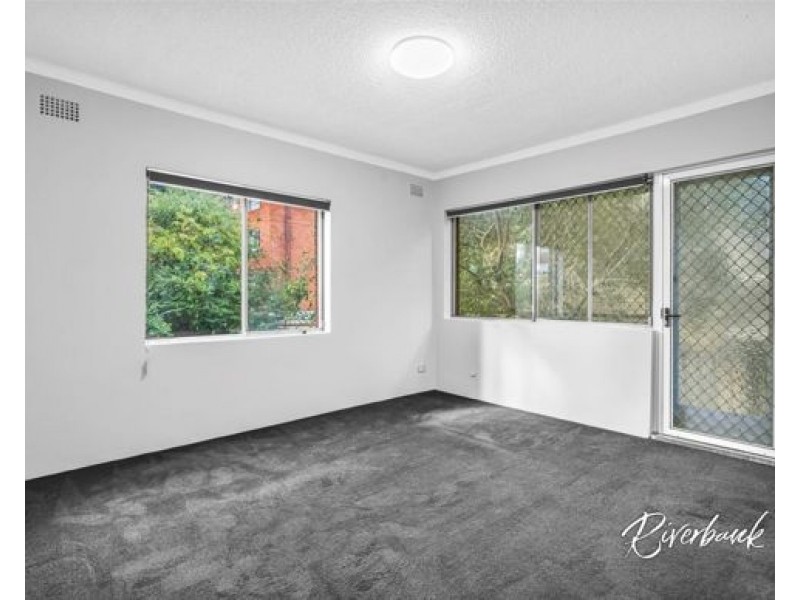 9/33 Bowden Street, Harris Park NSW 2150