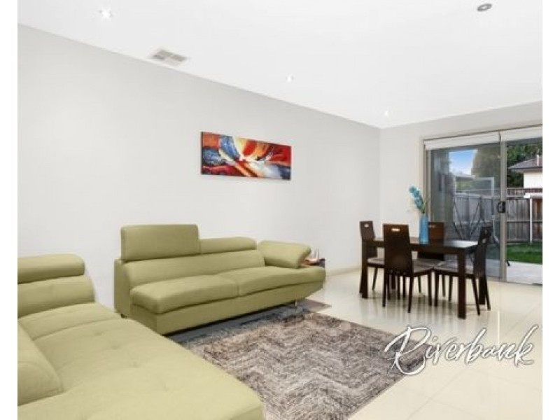 194 Driftway Drive, Pemulwuy NSW 2145