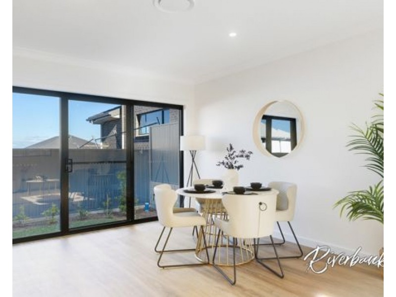 11 Murragauan Street, Pemulwuy NSW 2145