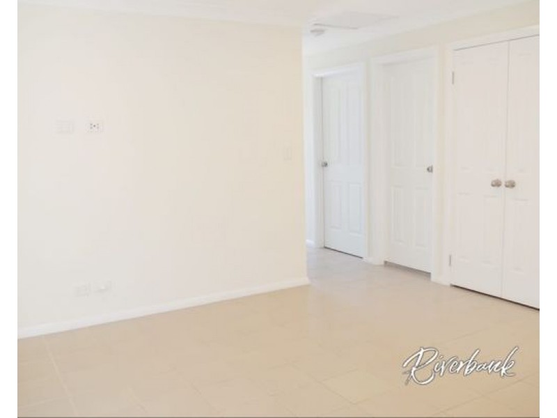 30 Hartland Street, Northmead NSW 2152