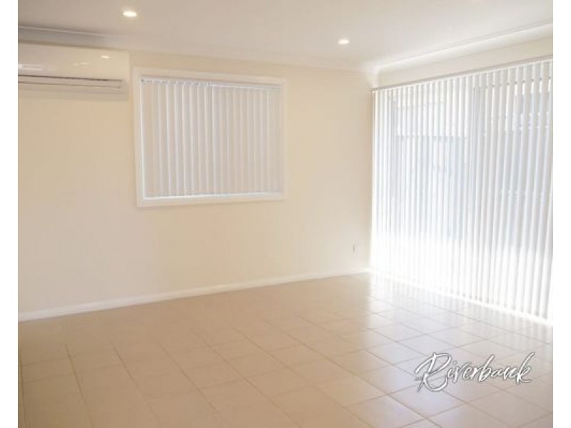 30 Hartland Street, Northmead NSW 2152