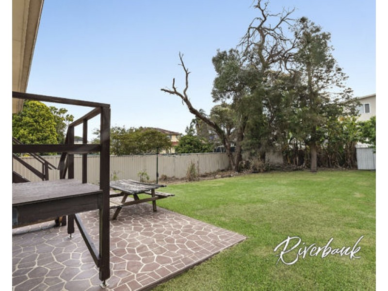 14 Billabong Street, Pendle Hill NSW 2145