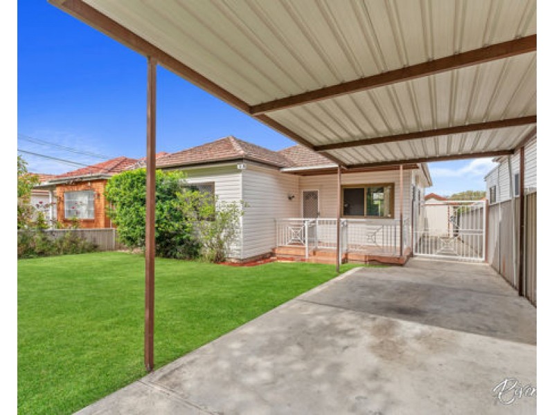 4 Adeline Street, Bass Hill NSW 2197