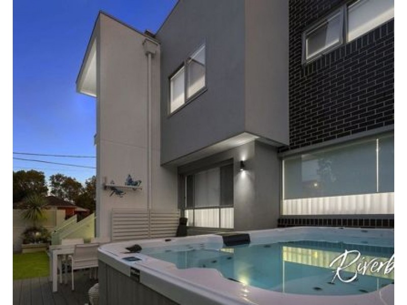 12 Mimosa Street, Westmead NSW 2145