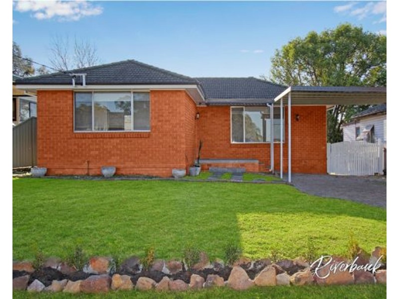 72 Lavinia Street, Seven Hills NSW 2147