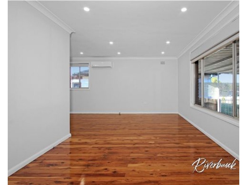 72 Lavinia Street, Seven Hills NSW 2147