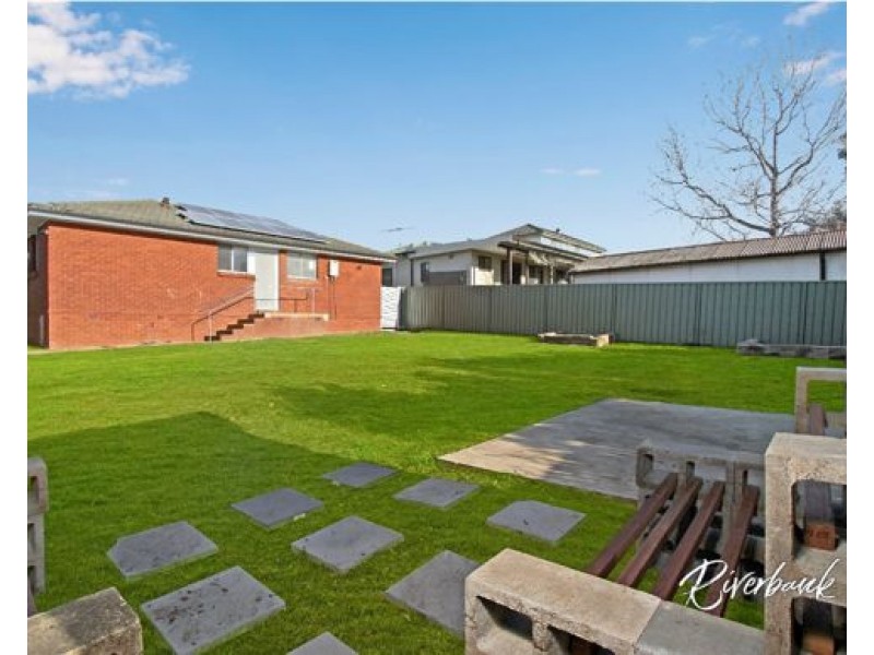 72 Lavinia Street, Seven Hills NSW 2147