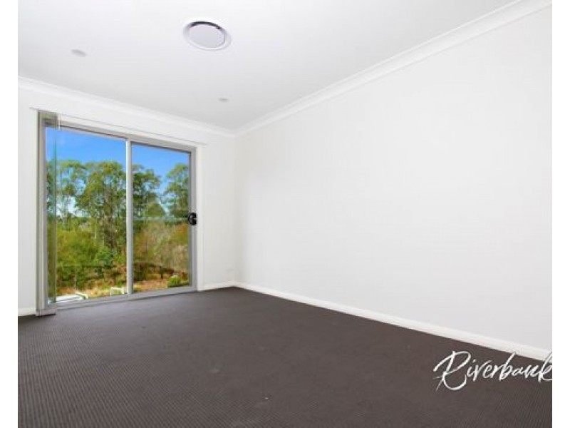 80 Glenmore Ridge Drive, Glenmore Park NSW 2745
