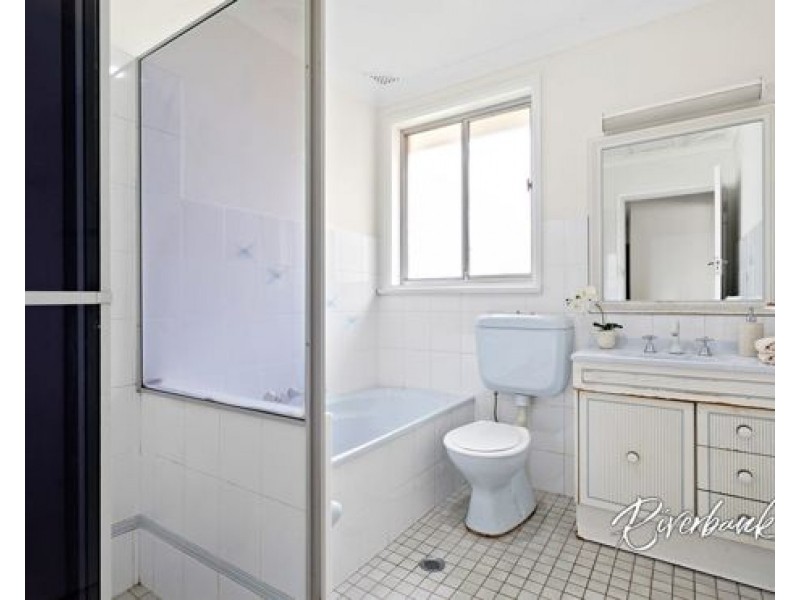 16 Camellia Street, Greystanes NSW 2145