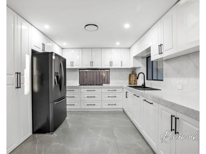 28 Grace Crescent, Merrylands NSW 2160