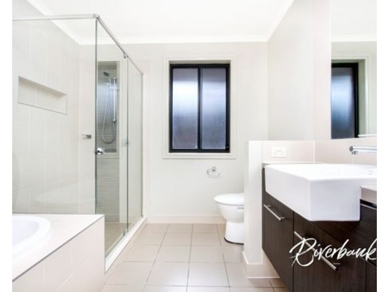 7 Grazier Cct, Pemulwuy NSW 2145