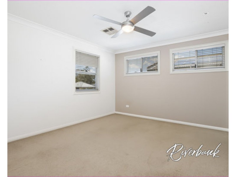 25 Stanbury Avenue, Pemulwuy NSW 2145