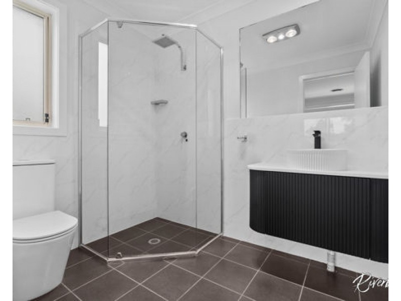 214 Driftway Drive, Pemulwuy NSW 2145