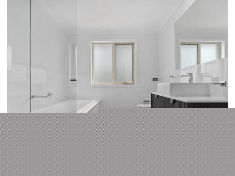 214 Driftway Drive, Pemulwuy NSW 2145