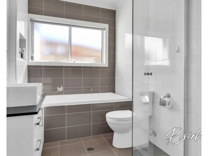 11 Tussock Street, Ropes Crossing NSW 2760