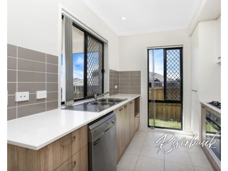 159 Dalmatia Avenue, Edmondson Park NSW 2174