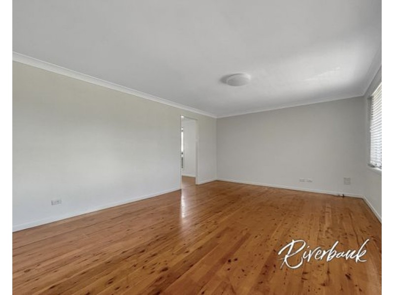 7 Grevillea Crescent, Greystanes NSW 2145
