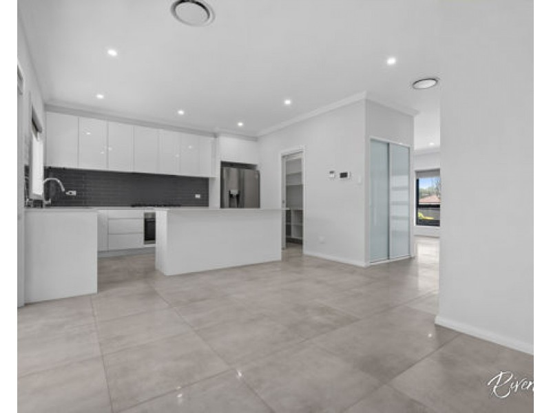 32a Wyborn Lane, Merrylands NSW 2160