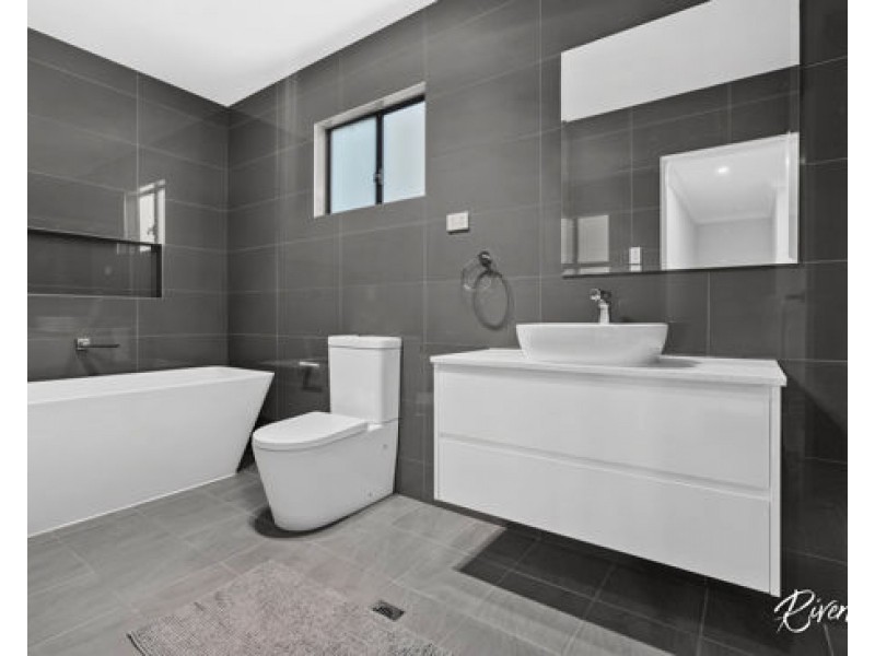 32a Wyborn Lane, Merrylands NSW 2160