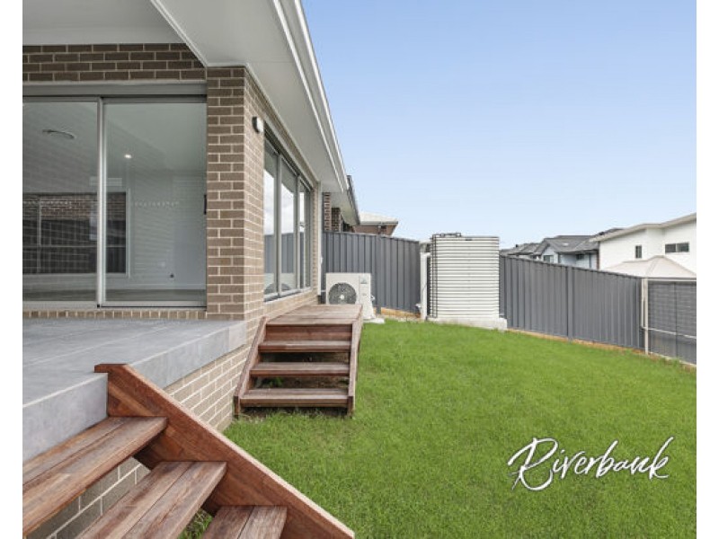 39 Murragauan Street, Pemulwuy NSW 2145