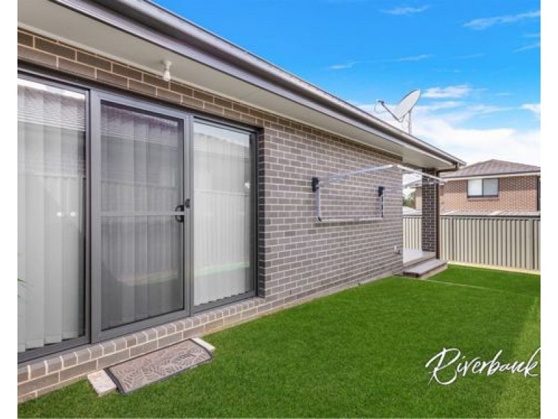 31 Aqueduct Street, Leppington NSW 2179